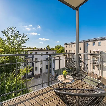 B5 Ruhiges 4-zimmer-studio Mit Balkon Apartament